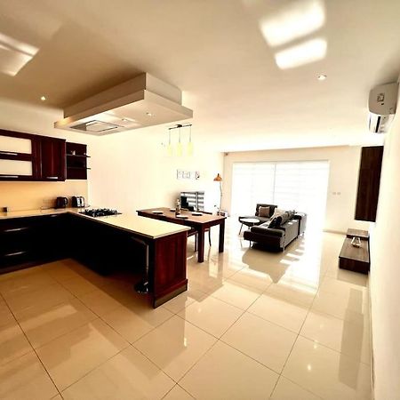 Viewline Seaview Modern 3 Bedroom Apartment มาร์ซาชล็อก ภายนอก รูปภาพ